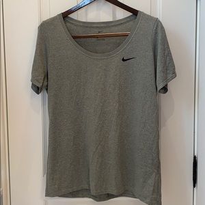 Nike DRI-FIT t-shirt grey size L